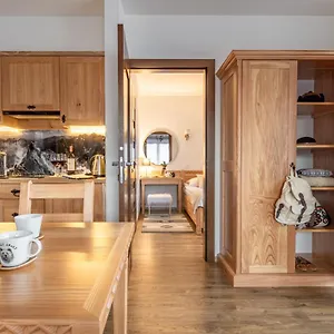  Apartman Kasztan